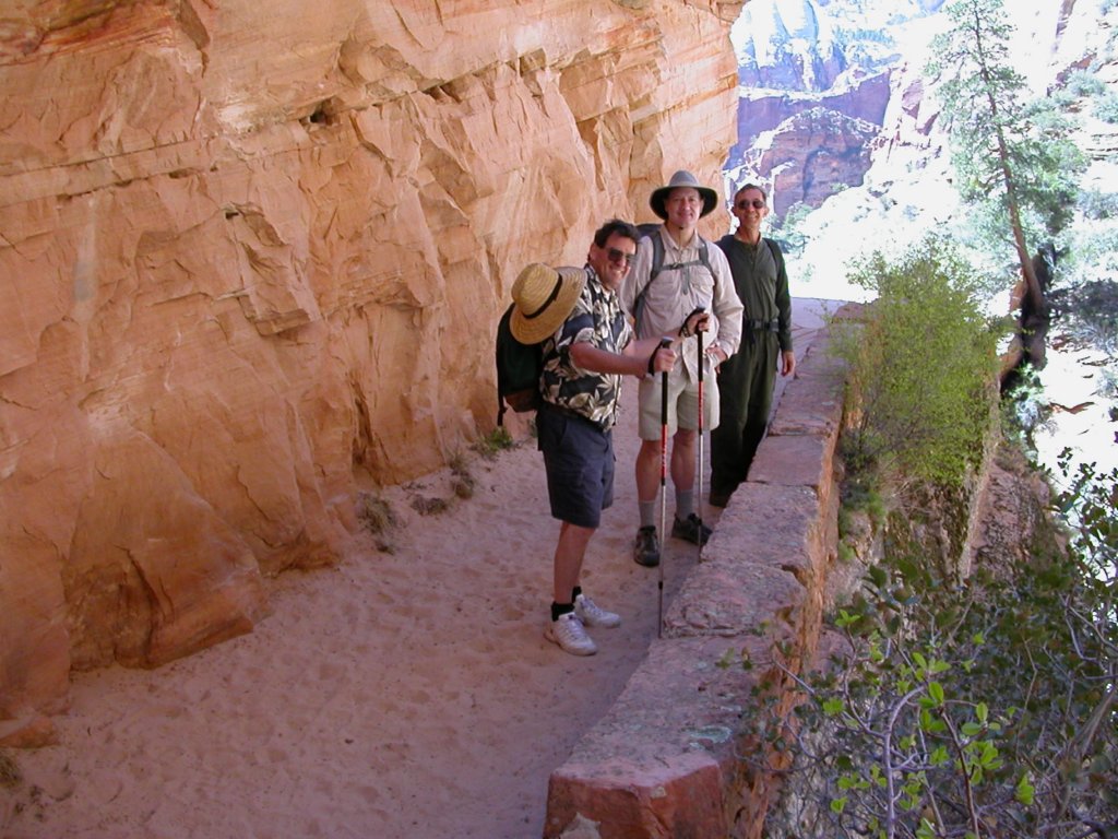 photo13.jpg